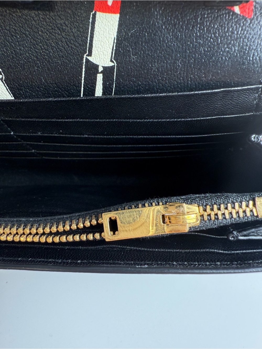 YSL Saint Laurent Black Leather Lipstick Wallet on Chain - Picture 11 of 12